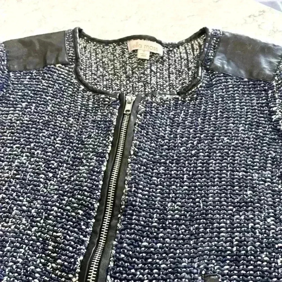 Ella Moss Sweater 🎉 - Picture 2 of 10